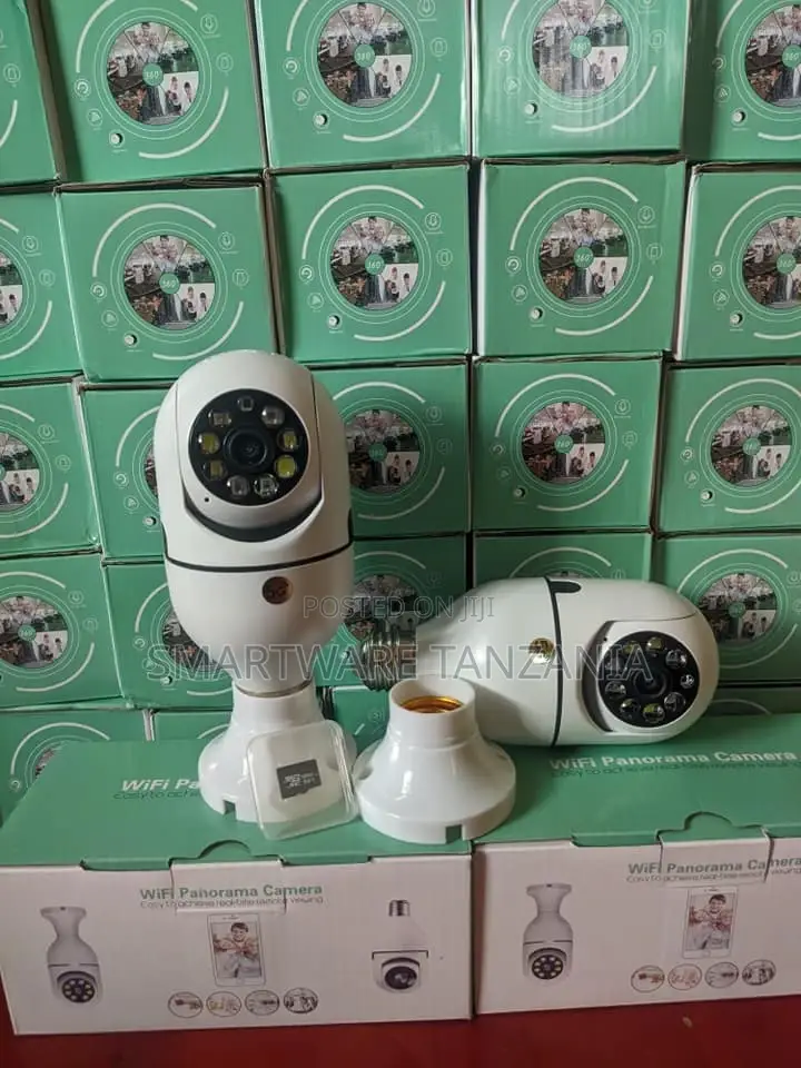 Bulb Motion Detector Night Vision Live View Security Camera