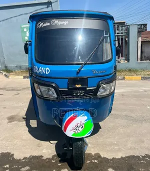 TVS King Cargo 2023 Blue