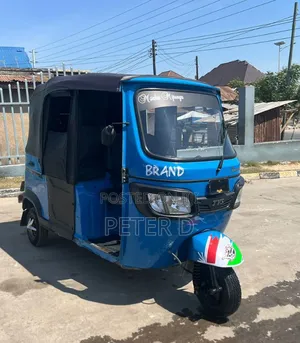 TVS King Cargo 2023 Blue