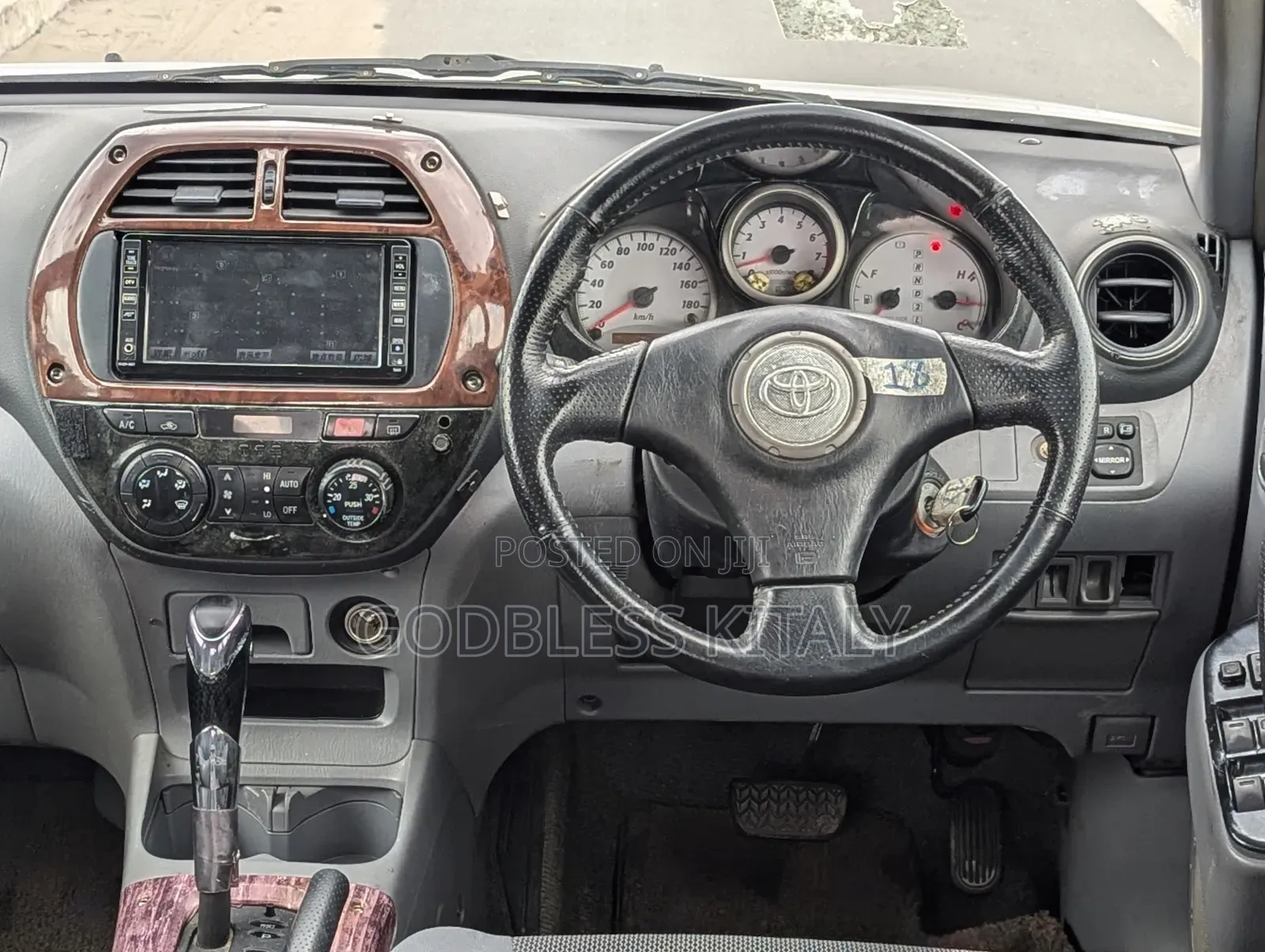 Toyota RAV4 Automatic 2003 Gold