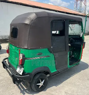 TVS King Cargo 2023 Gray
