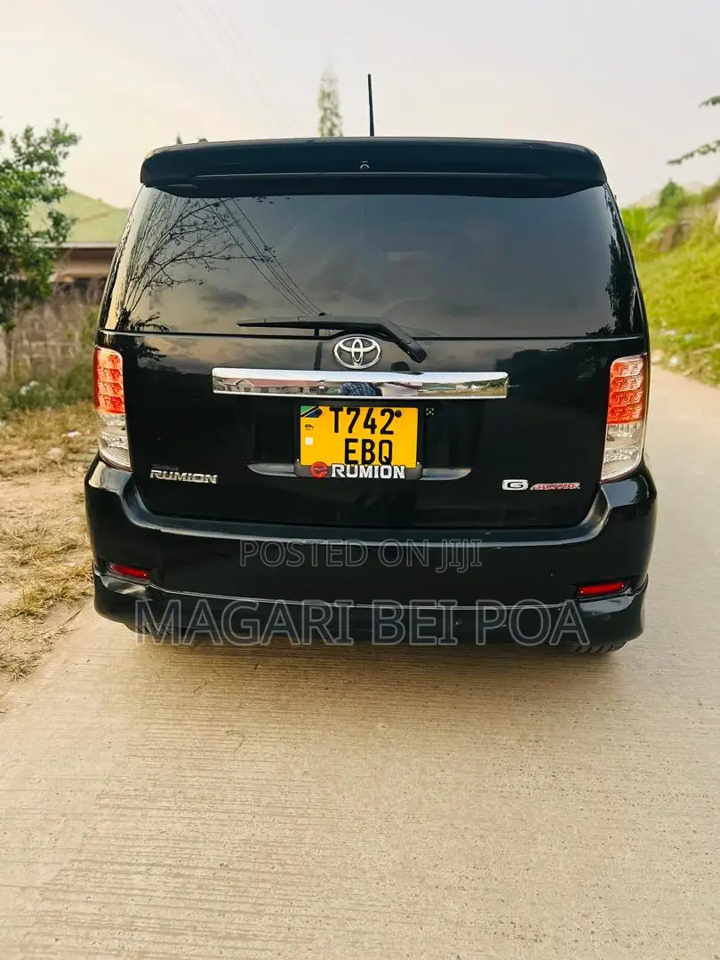 Toyota Rumion 1.5 FWD 2021 Black