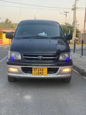 Toyota Noah 2003 Black