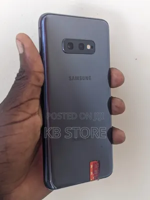 Samsung Galaxy S10e 128 GB Black