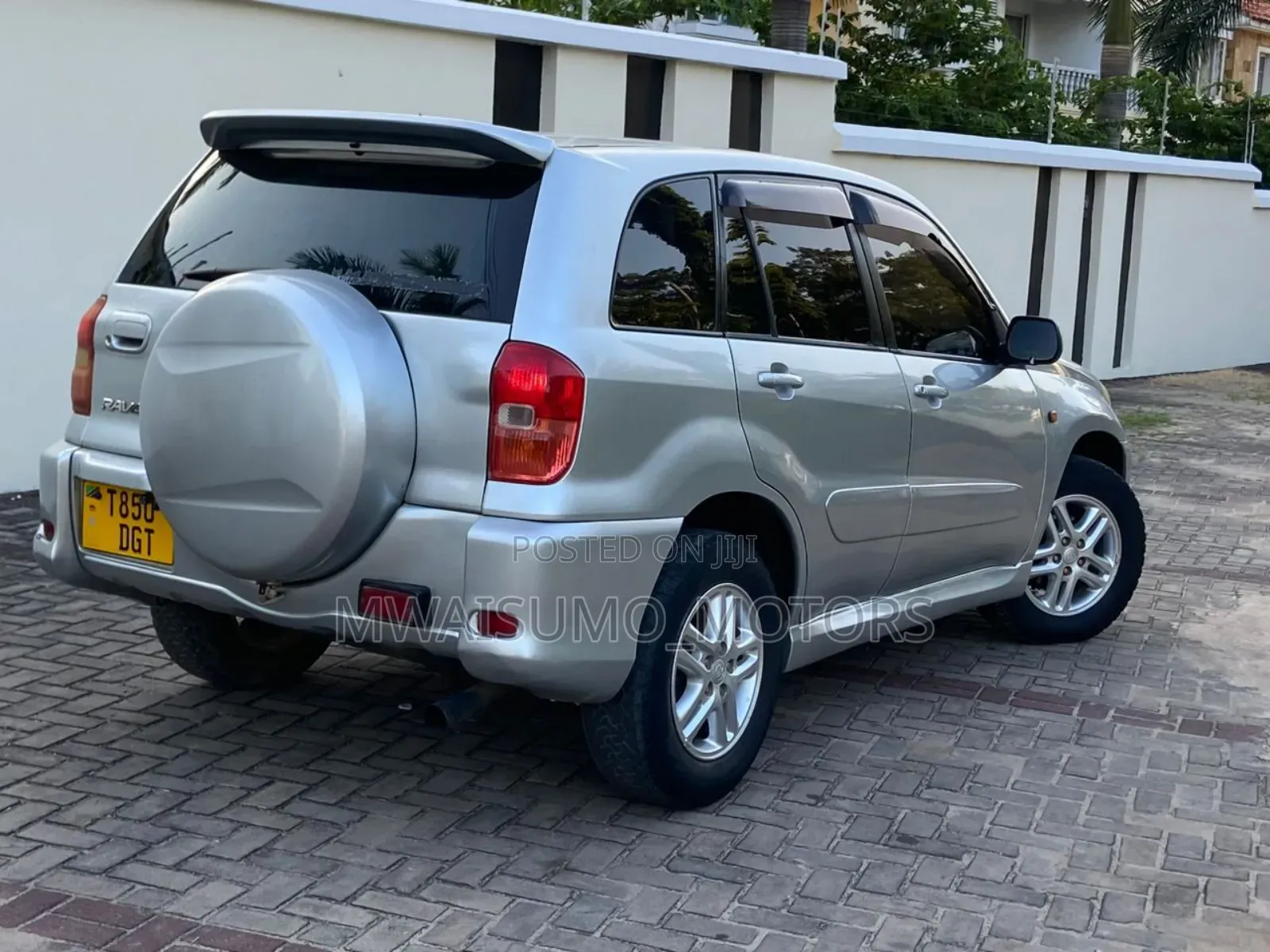 Toyota RAV4 Automatic 2003 Silver