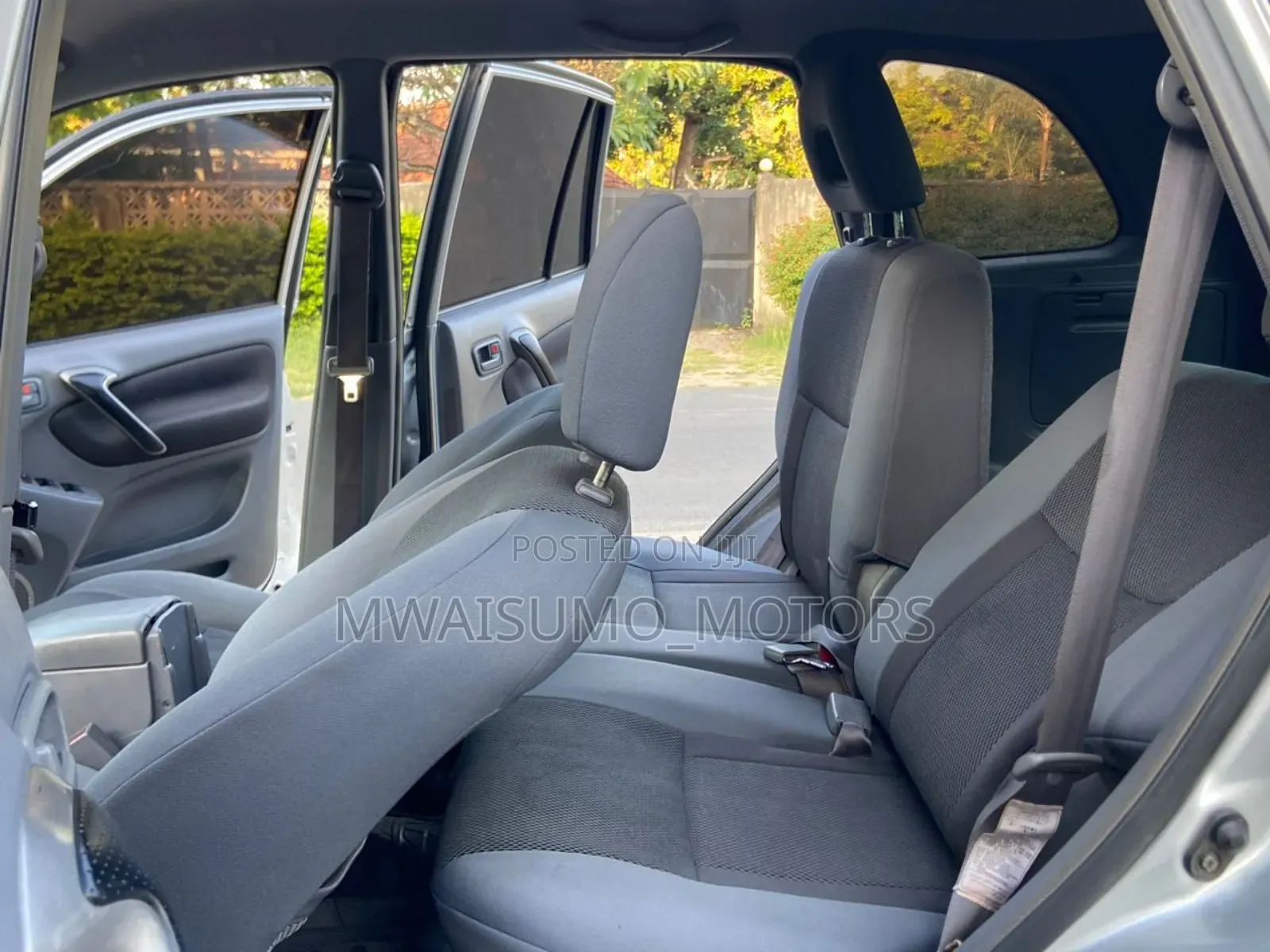 Toyota RAV4 Automatic 2003 Silver