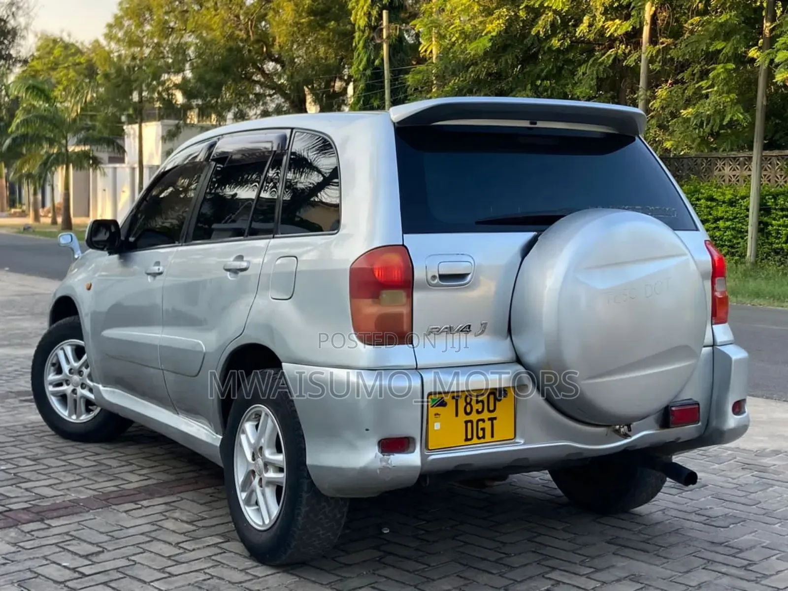 Toyota RAV4 Automatic 2003 Silver