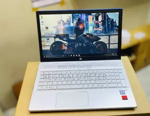 Laptop HP Pavilion 15 16GB Intel Core i5 HDD+SSD 256GB