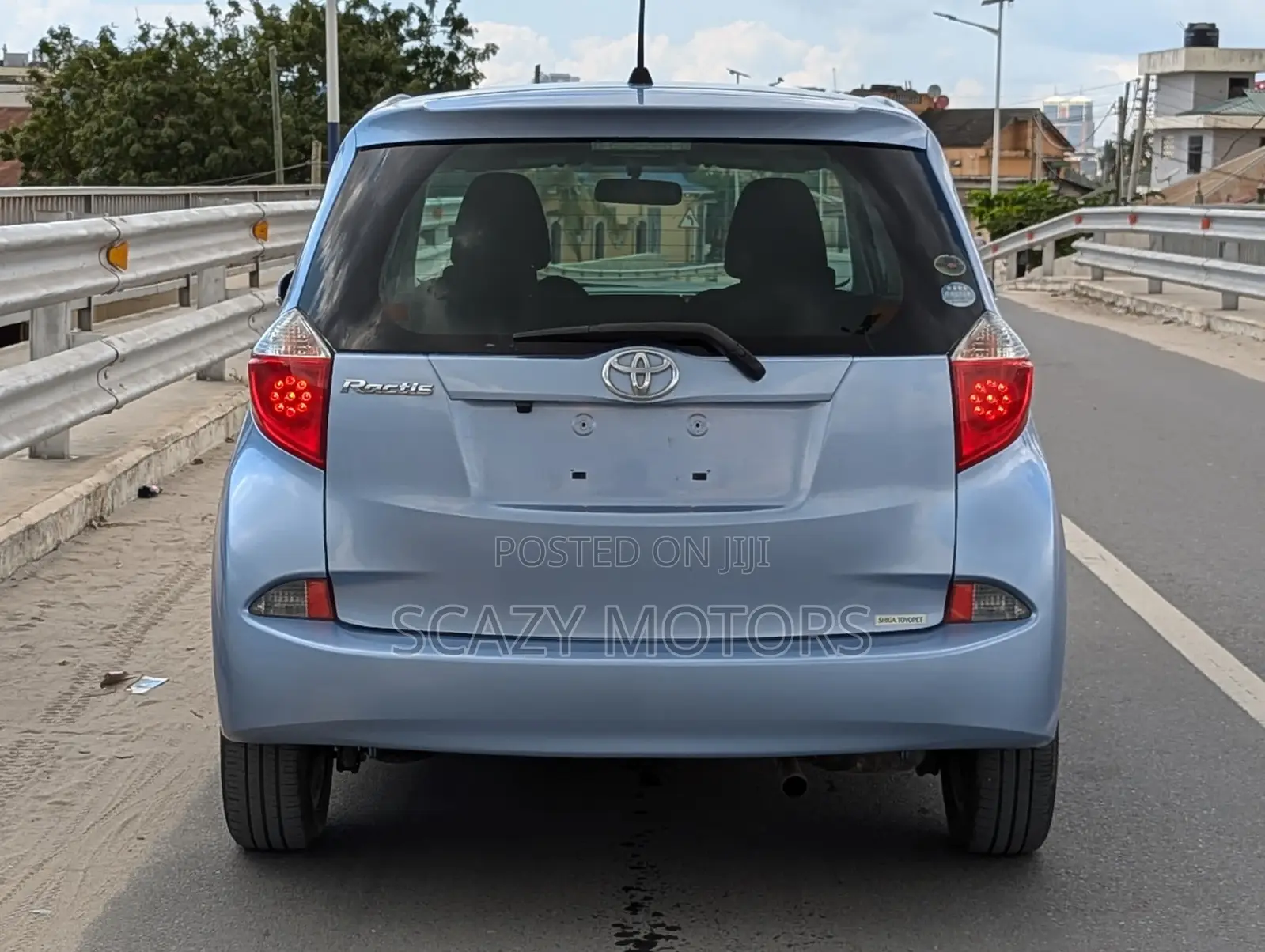 Toyota Ractis 2014 Blue