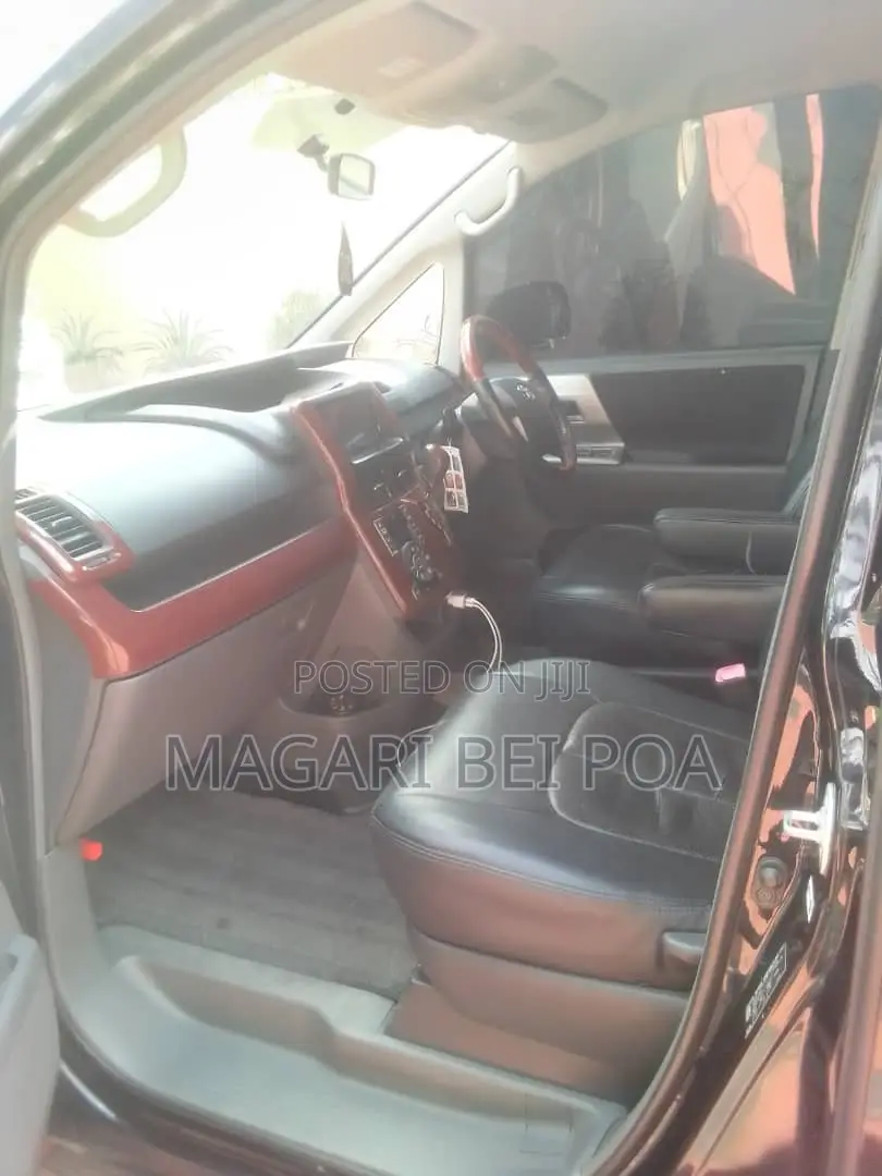 Toyota Noah 2008 Black