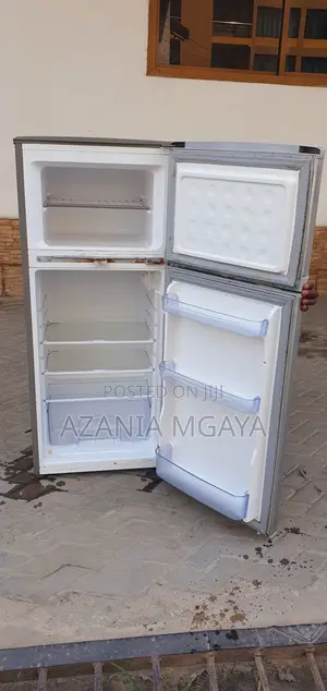Homebase Fridge Lita 118L