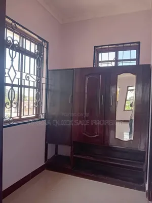 4bdrm House in Ununio Beach, Bunju for rent