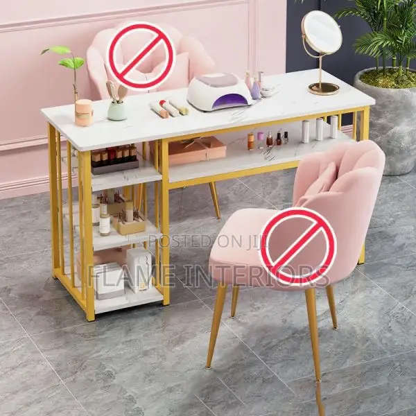 Manicure Table