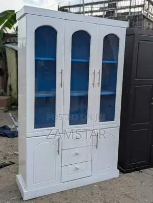 Kabati La Vyombo Milango Mitatu
