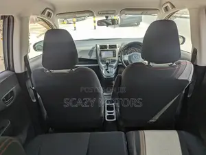 Toyota Ractis 2010 Black