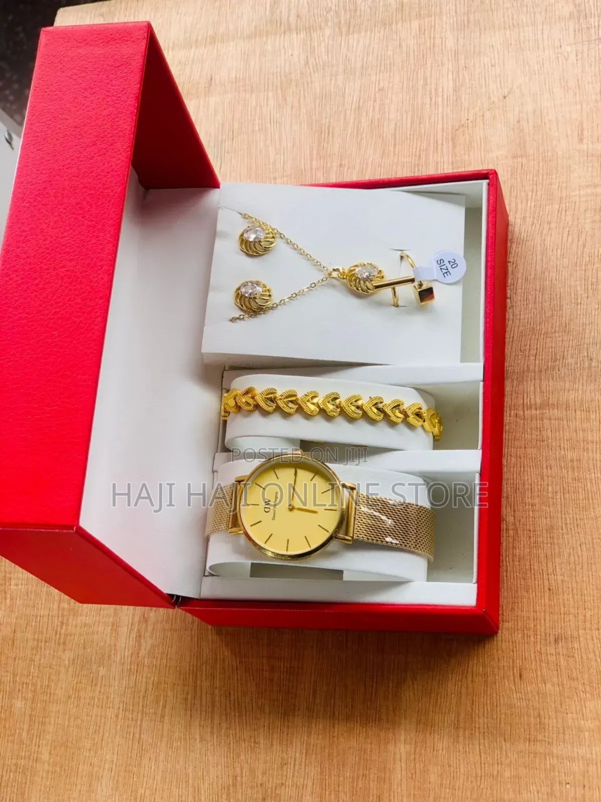 Full Set Combo DW Watches