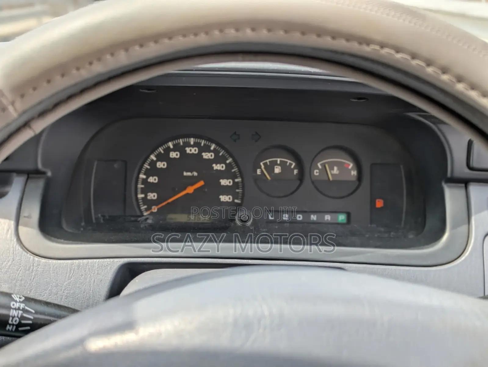 Toyota Noah 2001 White