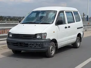 Toyota Noah 2001 White