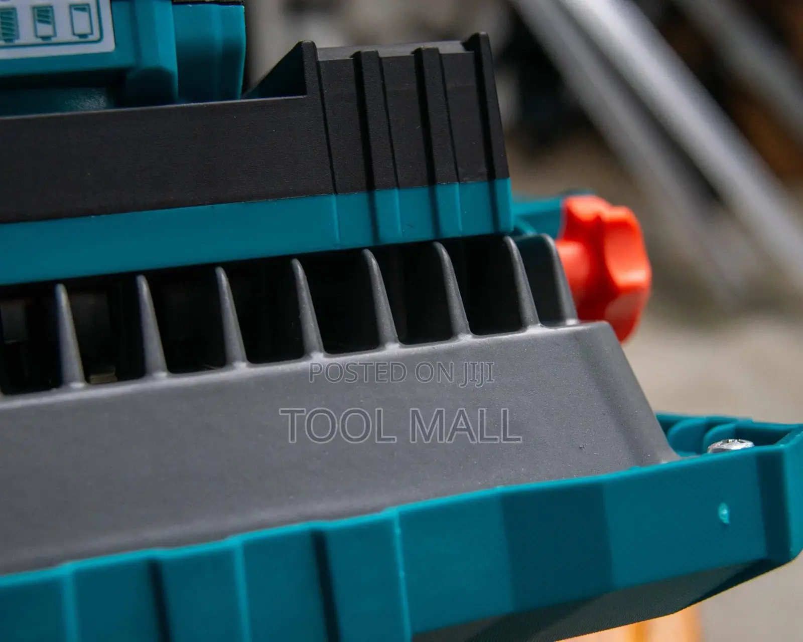 Total Work Lamp TFLI2002