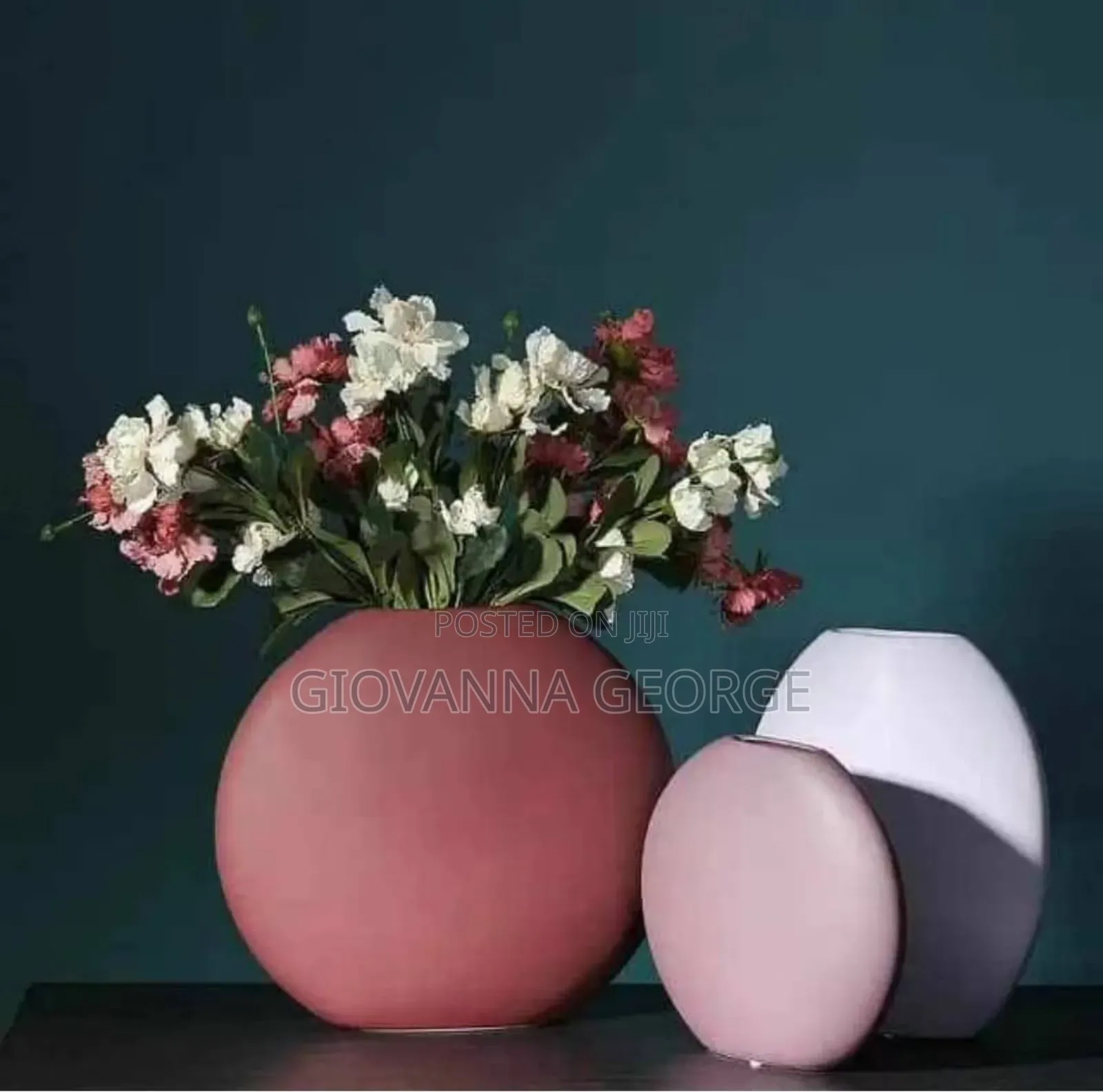 Flower Vases and Decor