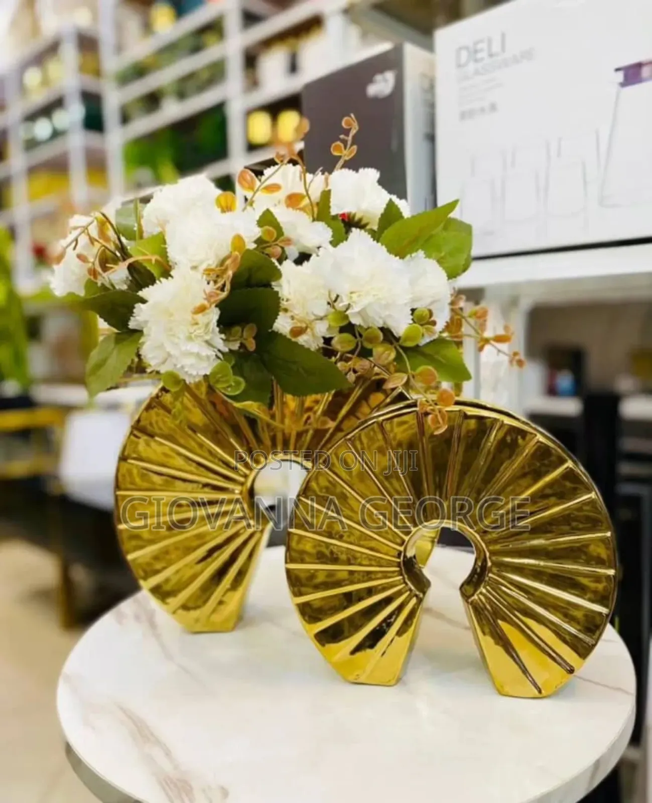 Flower Vases and Decor
