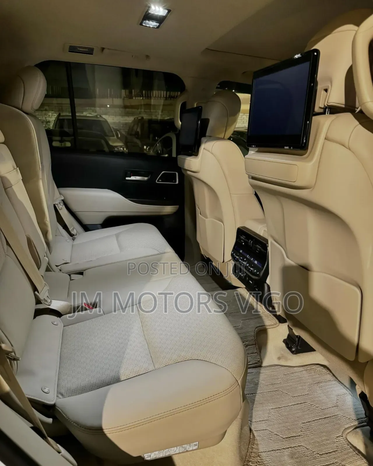 Toyota Land Cruiser 3.3 Diesel 4WD 2022 Pearl