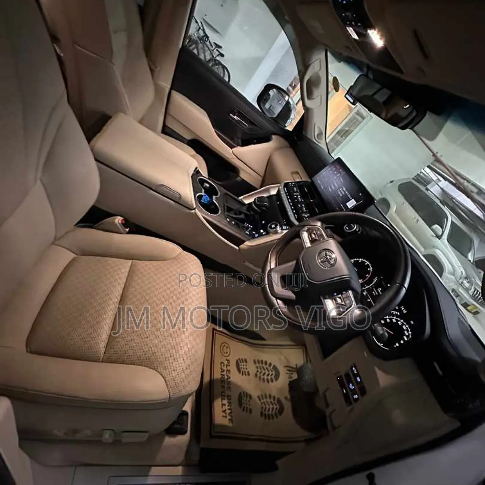 Toyota Land Cruiser 3.3 Diesel 4WD 2022 Pearl