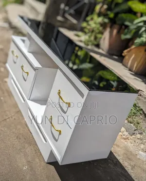 Showcase Kali Sana