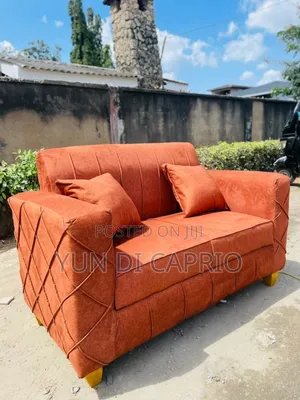 Sofa Kali Sana Mpya