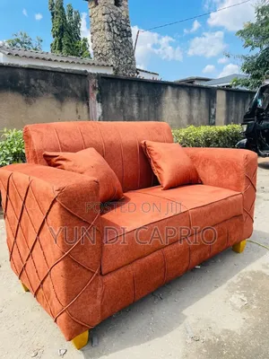 Sofa Kali Sana Mpya
