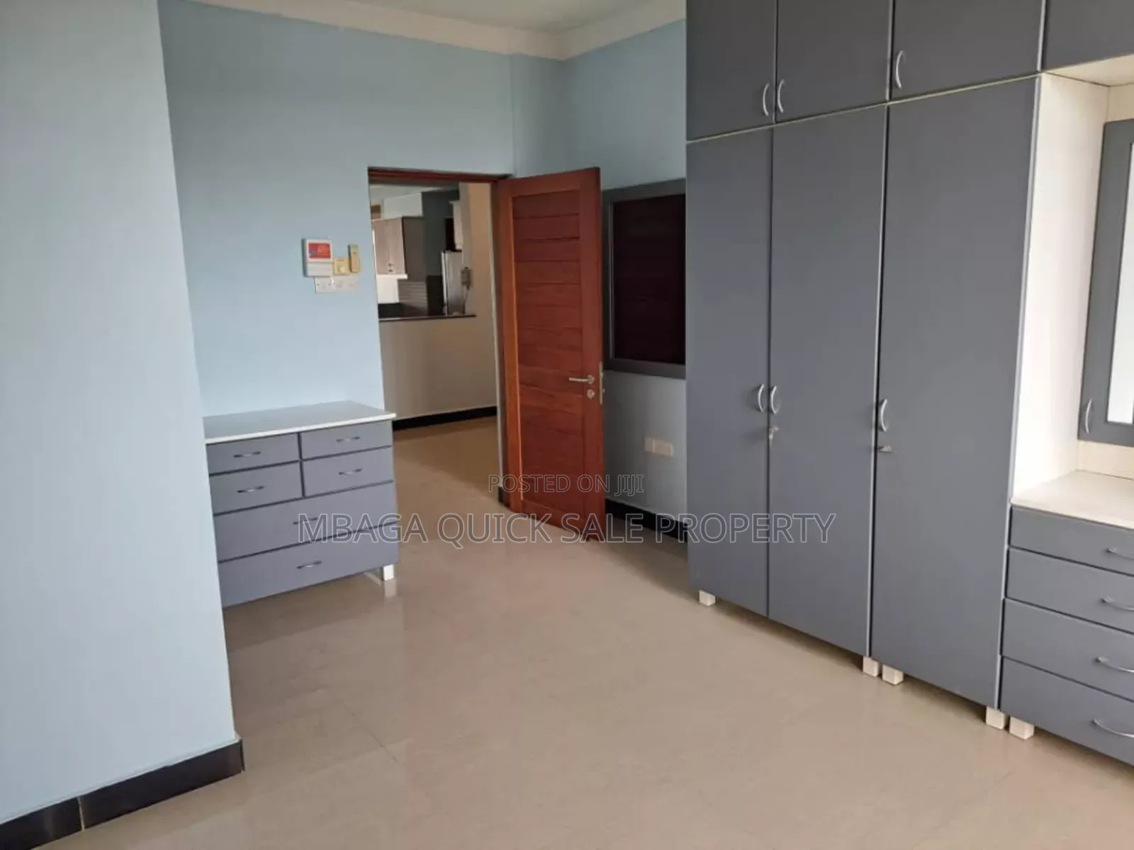 3bdrm Apartment in Msasani for sale