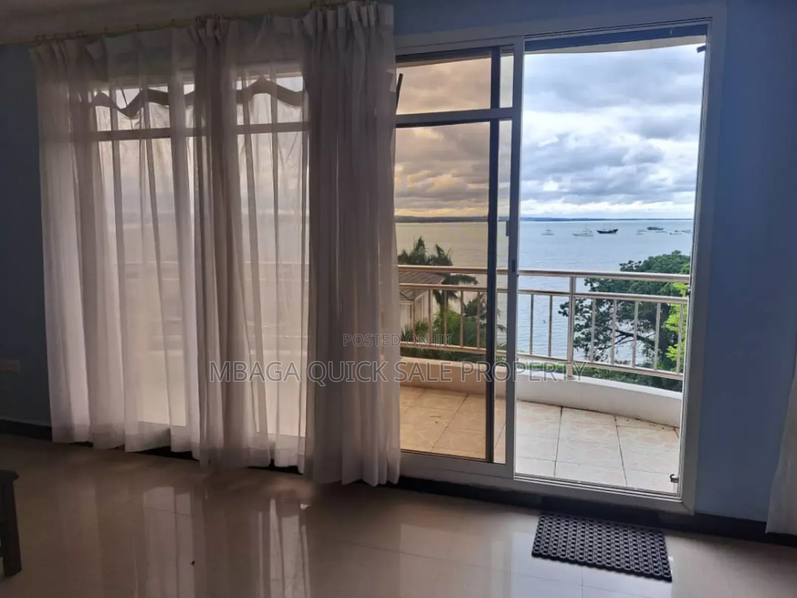 3bdrm Apartment in Msasani for sale