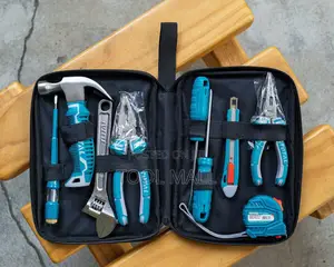 Total Handtools Set THKTHP90086