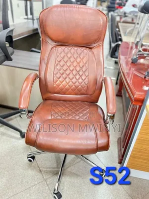 Office Chair Leather (Kiti Cha Ofisi)
