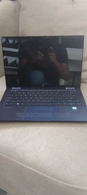 Laptop HP Dragonfly G2 16GB Intel Core I5 SSD 512GB