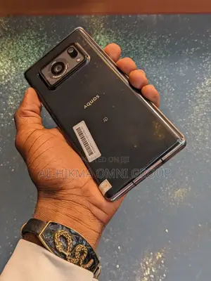 Sharp Aquos R6 128 GB Black