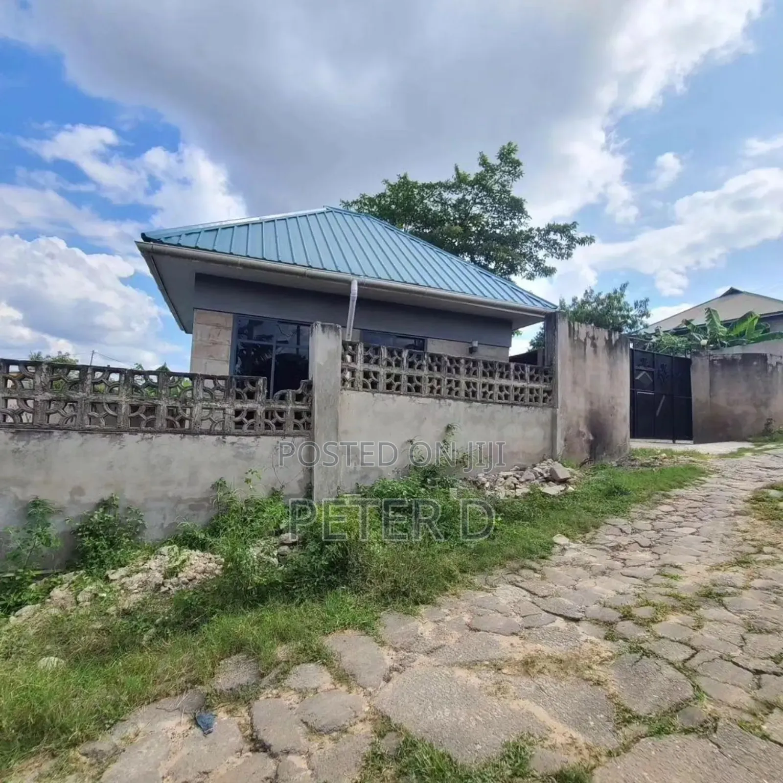 1bdrm Apartment in Kimara for rent
