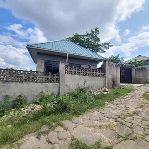 1bdrm Apartment in Kimara for rent