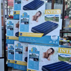 Moisture Proof And Waterproof Outdoor Camping Air Mattress