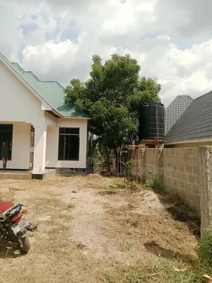 3bdrm House in Madale Msigani, Goba for sale