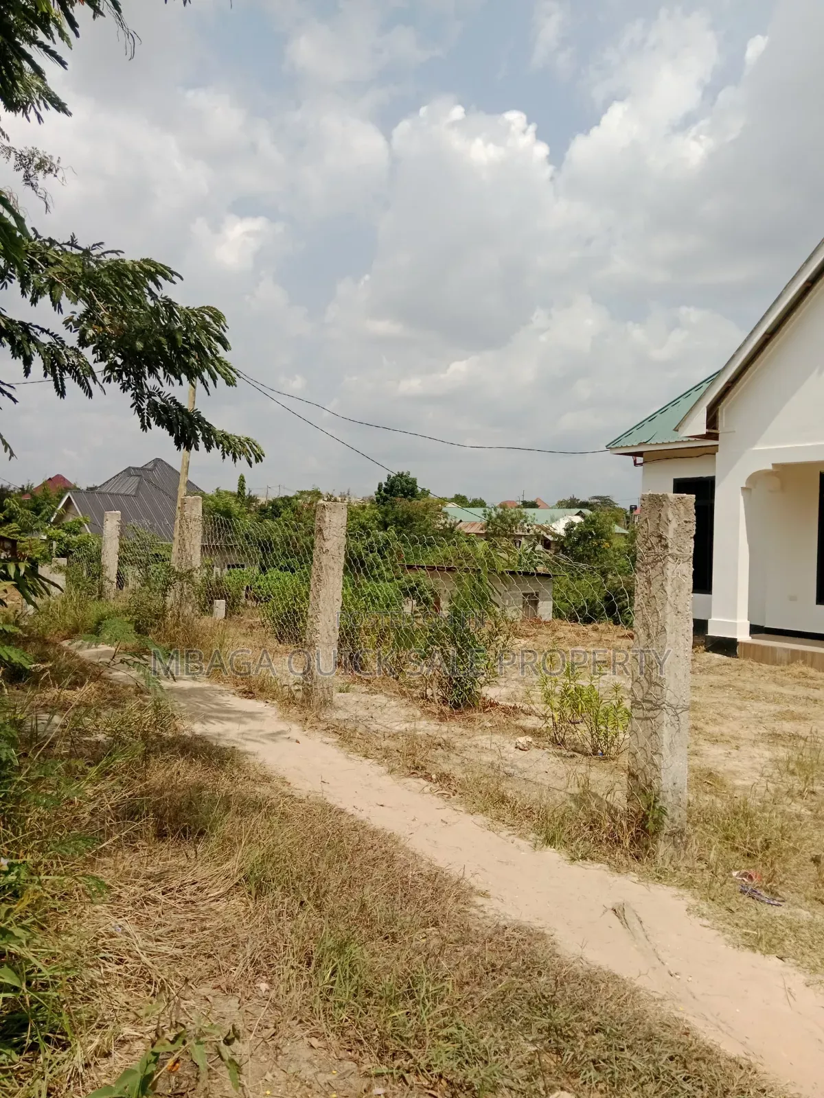 3bdrm House in Madale Msigani, Goba for sale