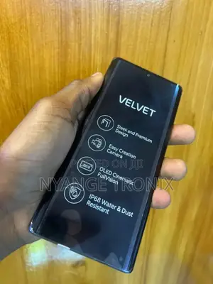 LG Velvet 128 GB Black