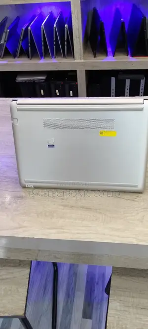 Laptop HP 348 G5 8GB Intel Core I5 SSD 256GB