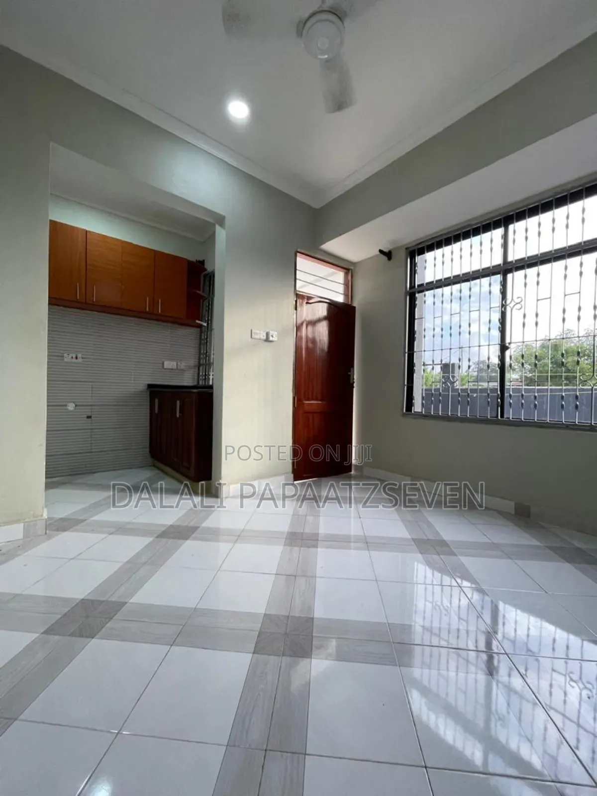 1bdrm Apartment in Dalalipapaatzseven, Kinondoni for rent