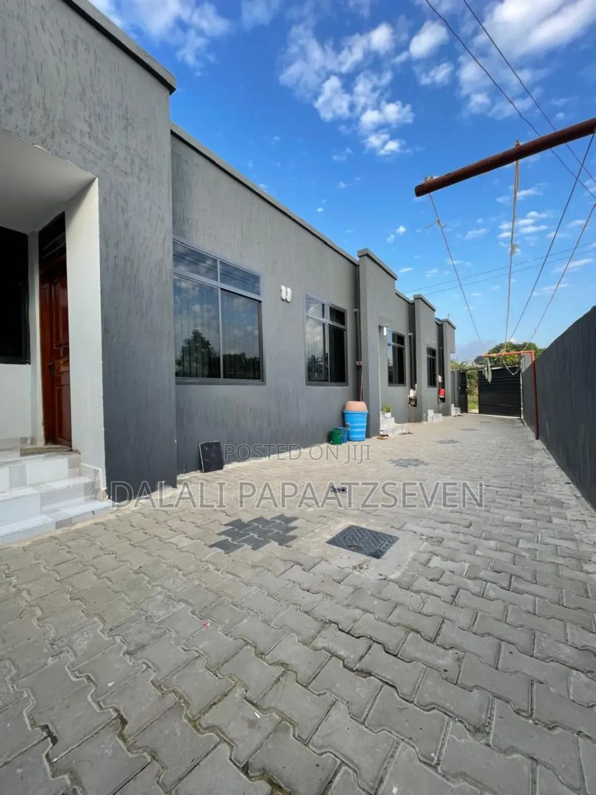 1bdrm Apartment in Dalalipapaatzseven, Kinondoni for rent