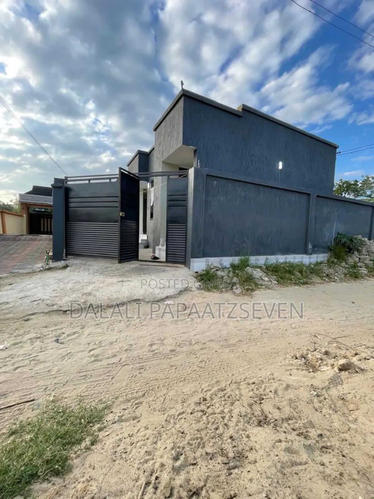 1bdrm Apartment in Dalalipapaatzseven, Kinondoni for rent