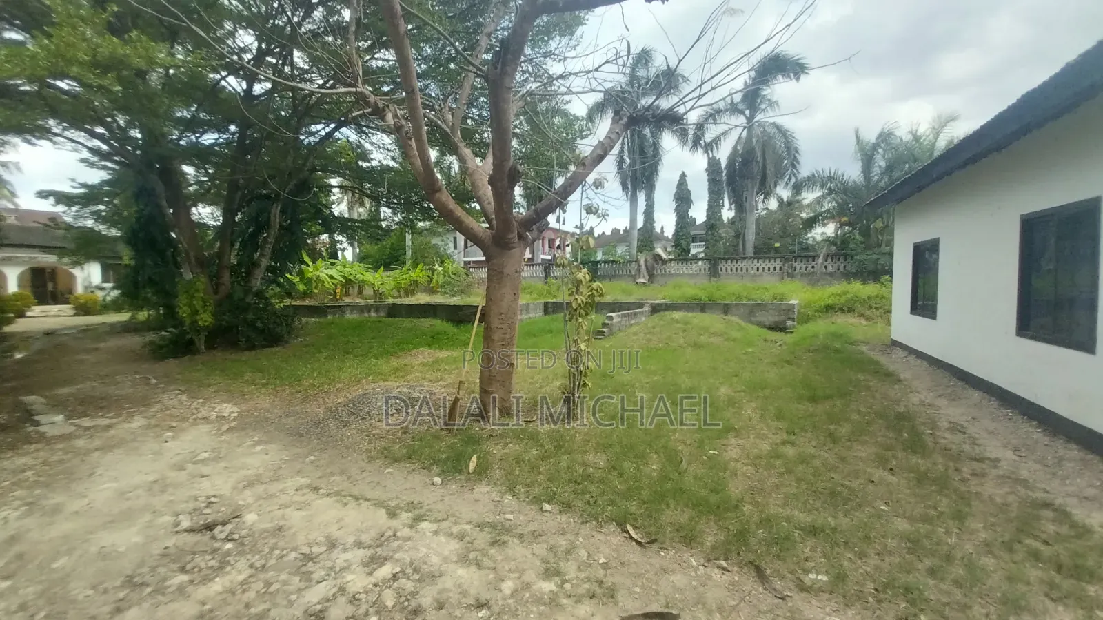 Plot for Sale Mbezibeach B.O.T