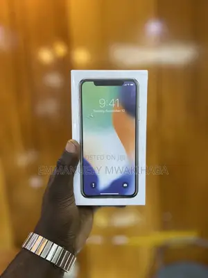 New Apple iPhone X 256 GB White