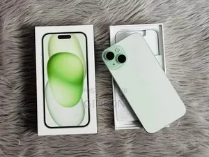 New Apple iPhone 15 128 GB Green