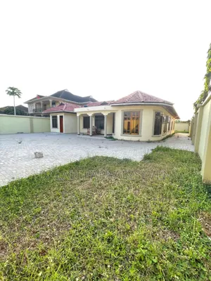 3bdrm Apartment in Dalalipapaatzseven, Kinondoni for rent